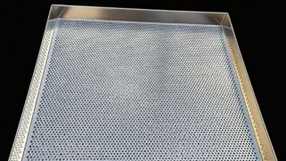 الغذاء الصف المعدن 60x40 600X800 الألومنيوم الخبز ورقة عموم مخبز 304 الفولاذ المقاوم للصدأ شبكة أسلاك Perfo