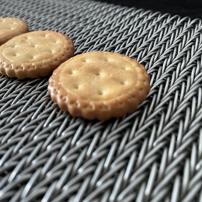 SS304 Sprial Wire Cordweave Mesh Conveyor Belt 400°C Ultra-Dense for Biscuit Oven Custom Width