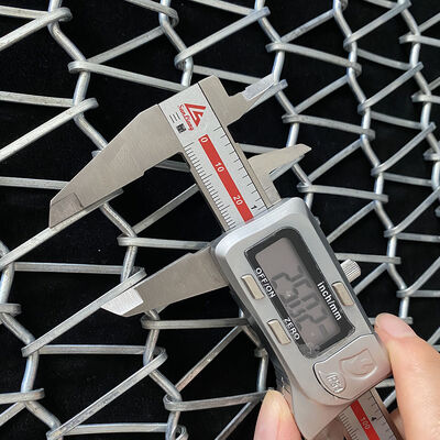 سعر جيد مقاومة للحرارة المعدن المجلفن الصلب الكربوني مجفف حزام ناقل رقائق الخشب شبكة سلكية مسطحة الانترنت