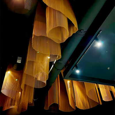 سعر جيد ستارة سقف من الألومنيوم بألوان مختلفة، سلسلة بريدية، شبكة أسلاك شبكية، ستارة شبكية مزخرفة الانترنت