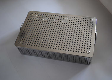 سعر جيد سلة تعقيم الصفائح المعدنية مثقبة من الفولاذ المقاوم للصدأ الطبية 38x30x5cm الانترنت